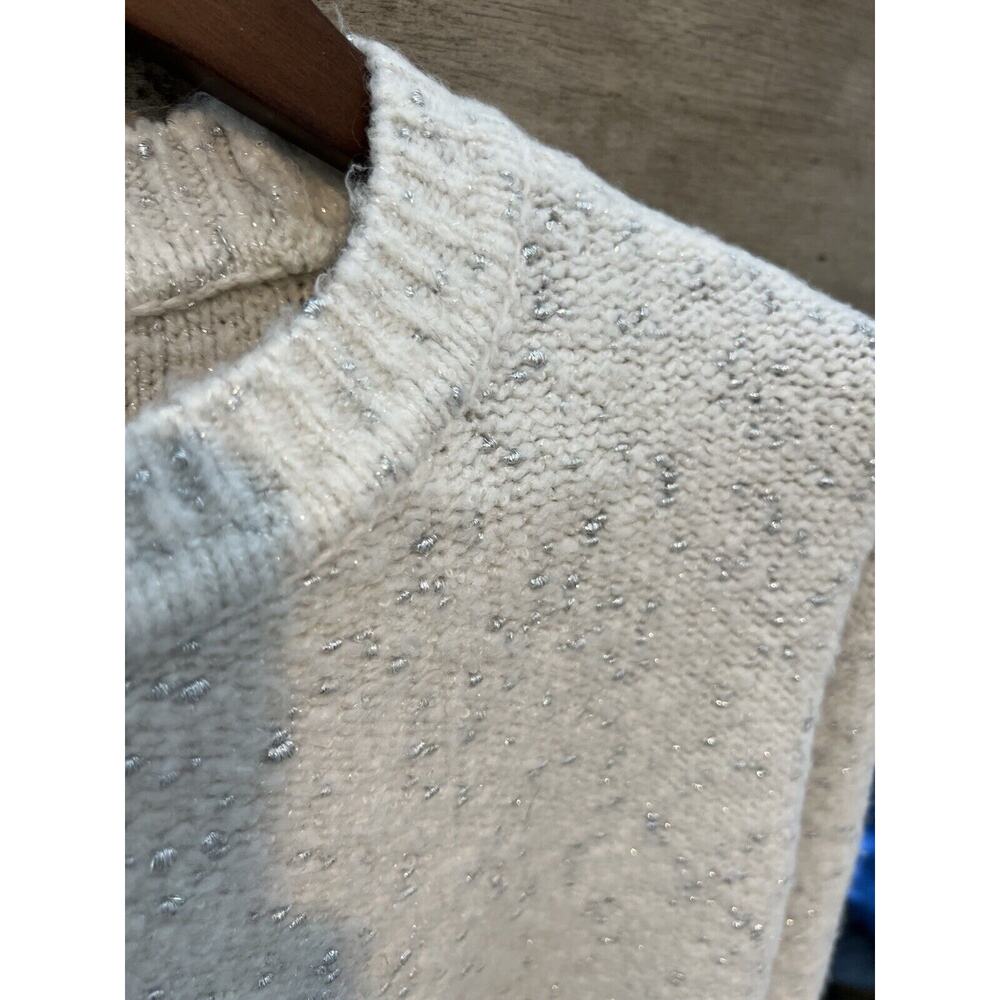 Anne Klein Sweater Women's Small Crewneck White with Metallic Silver - Picture 3 of 10